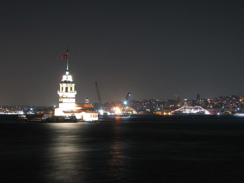 Dempa Hotel Istanbul Exteriör bild
